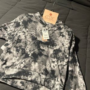 Juniors sweatshirt and sweat-shorts set